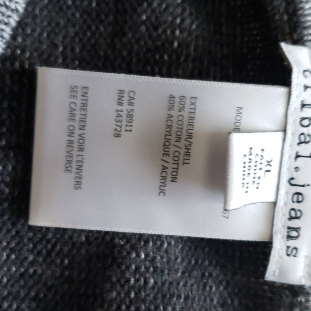 Sweater - Picture 2 of 3